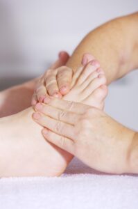 foot massage, foot reflex, foot reflex zones, alternative medicine, beauty, chinese, blood circulation, circulatory disorders, relax, relaxation, woman, foot, foot reflexology, feet, healthy, health, hand, heal, naturopath, homeopathy, horizontal, hands, young, body, lifestyle, massage, masseuse, medicine, people, meridians, physical therapy, reflex zones, reflexology, pain therapy, beautiful, somatotopia, tcm, therapy, treatment, white, wellness, wellness treatment, welness, well being, hyperacidity, foot, foot, reflexology, reflexology, reflexology, reflexology, reflexology